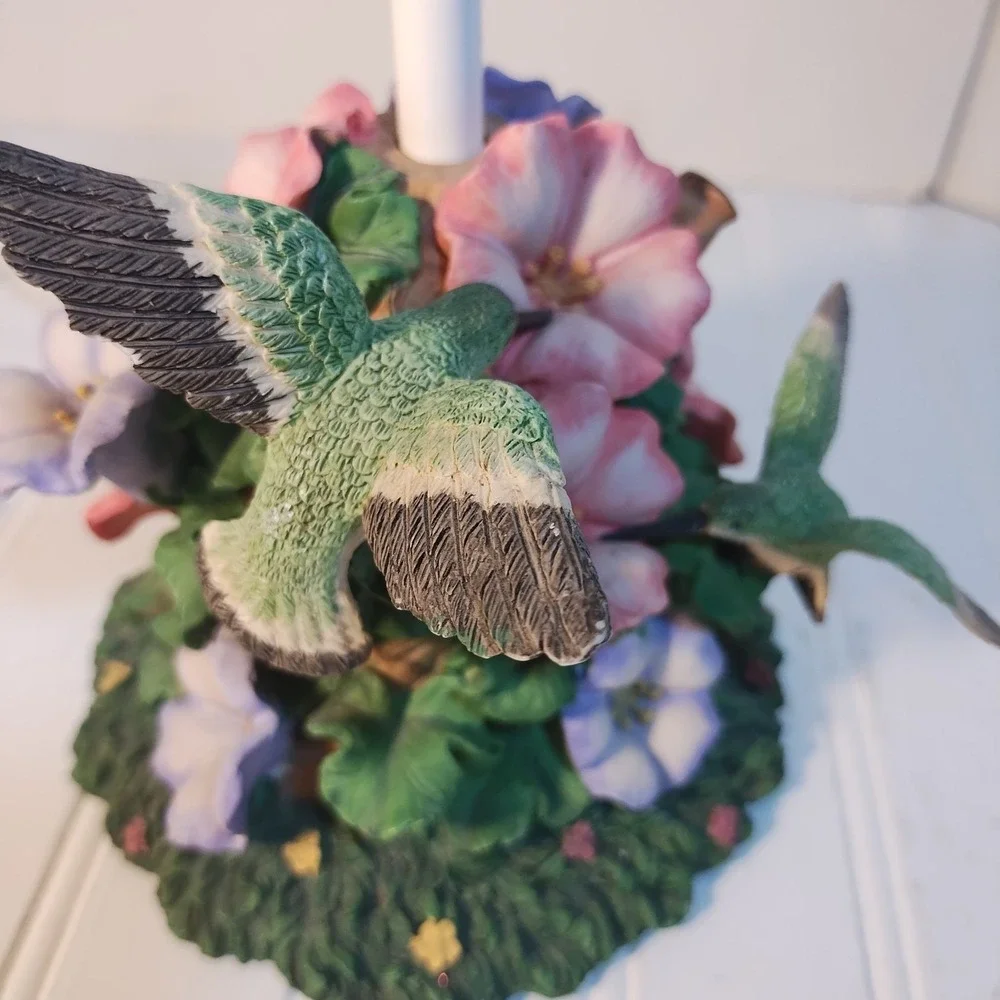 Vintage‎ Porcelain Hummingbird Lamp Morning Glory Floral Sculpted Accent Light